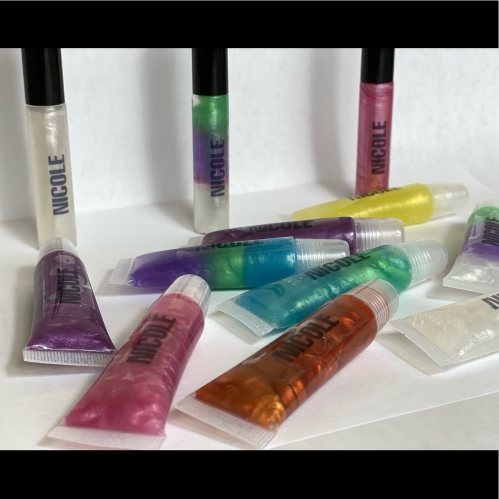 All Natural Lipgloss - Picture 5 of 5